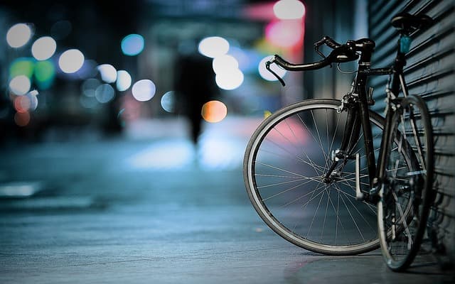 Les enjeux de la livraison express en milieu urbain